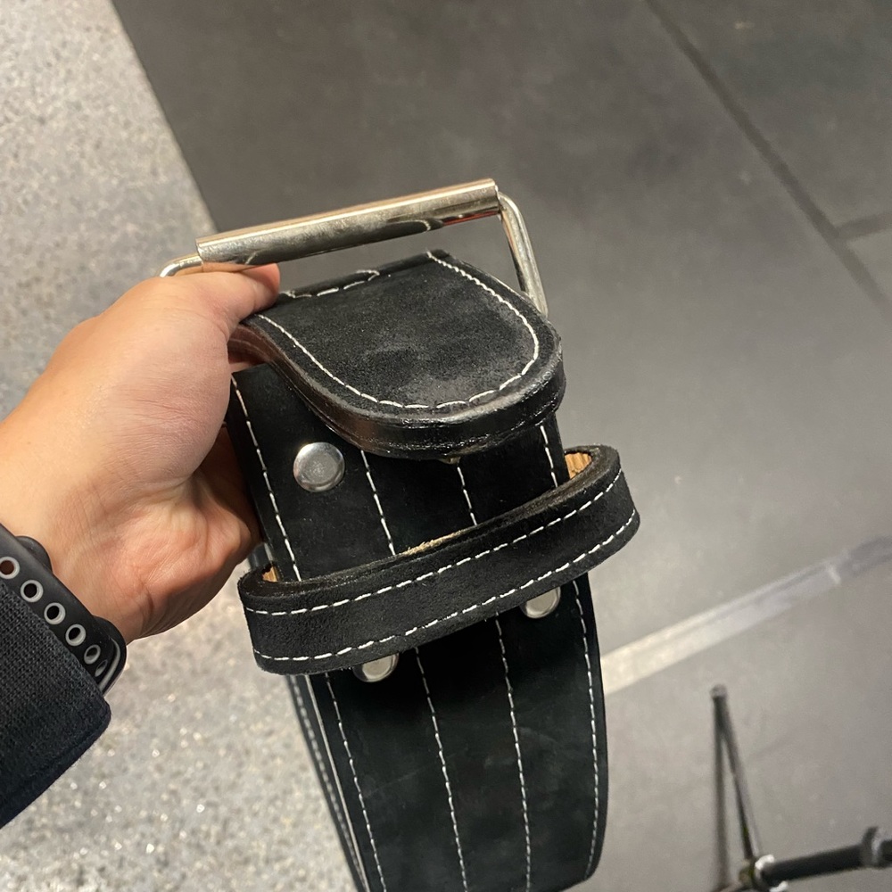 NEW Inzer weightlifting belt size M 30-33
